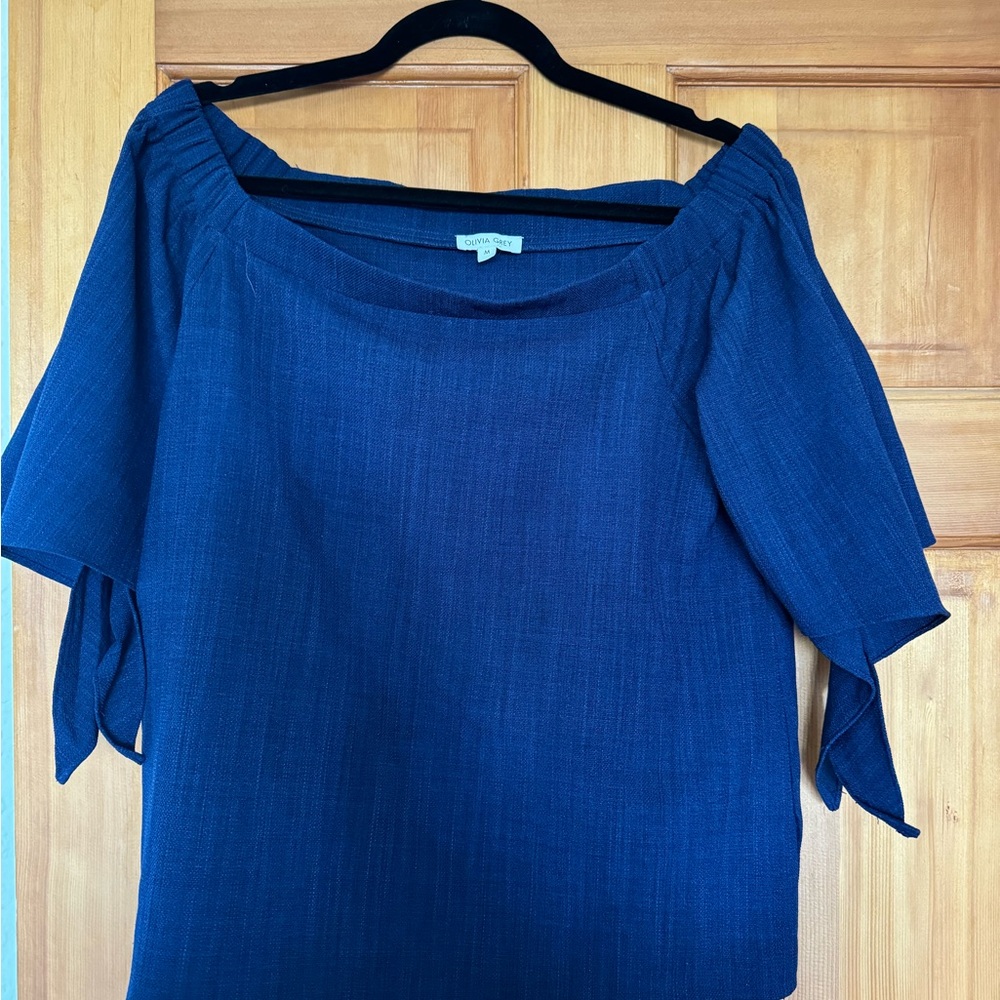 Olivia Grey Top